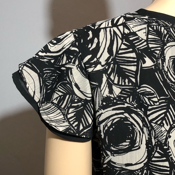 Van Heusen blouse vNeck Flower flower flutter - Picture 6 of 12